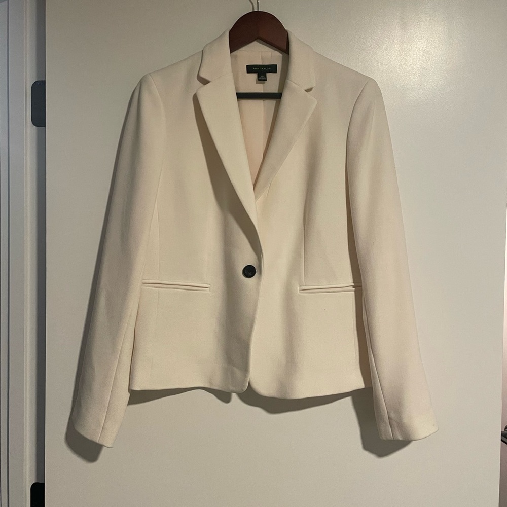Ann Taylor White Blazer